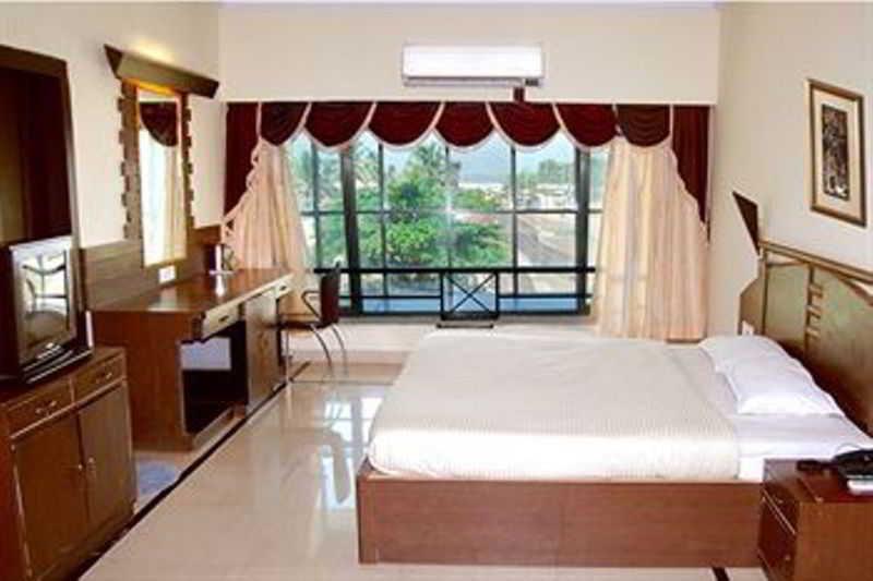 Silver Sands Beach Resort Colva Exteriör bild